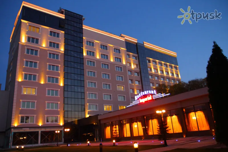 Фото отеля Imperial Plovdiv Park Hotel 4* Пловдив Болгария экстерьер и бассейны