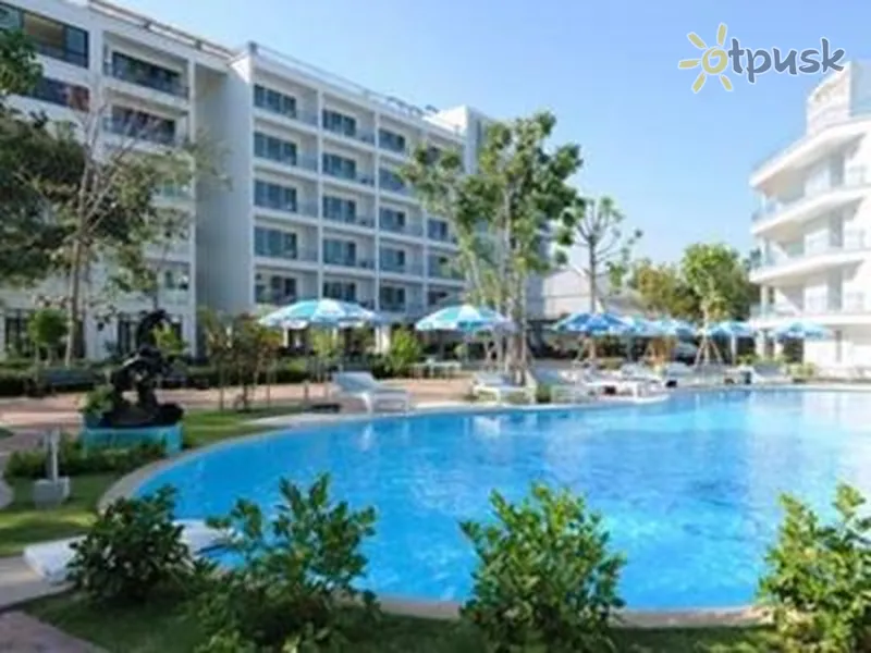 Фото отеля Cera Resort 4* Ча-Ам & Хуа Хин Таиланд экстерьер и бассейны