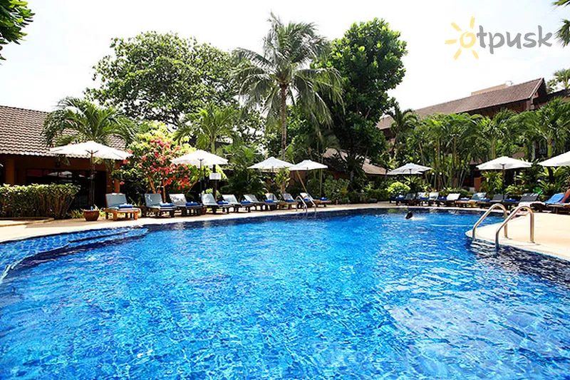 Фото отеля Phuket Island View Hotel 3* о. Пхукет Таиланд экстерьер и бассейны
