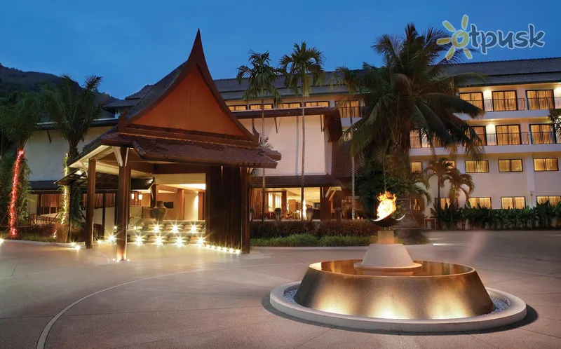 Фото отеля Radisson Resort & Suites Phuket 5* о. Пхукет Таиланд экстерьер и бассейны