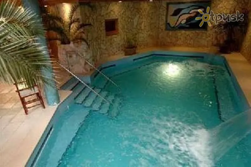 Фото отеля Park Hotel Ambrozia 3* Хайдусобосло Угорщина екстер'єр та басейни