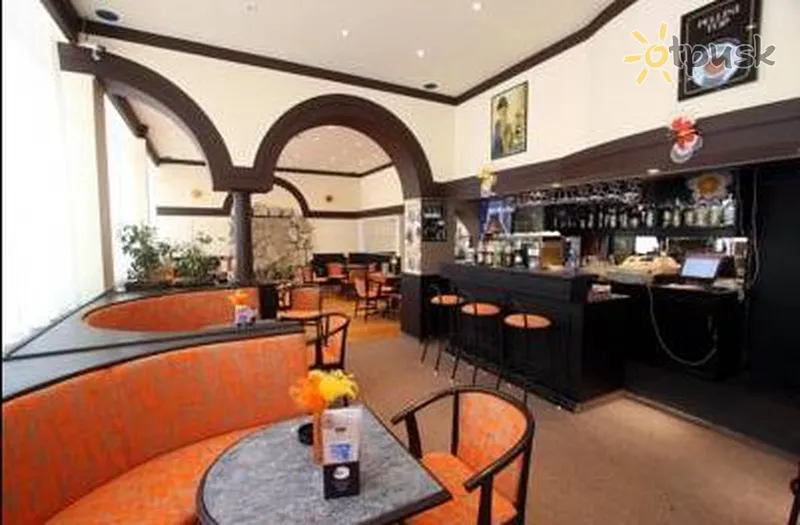 Фото отеля In Hotel 3* Хайдусобосло Венгрия бары и рестораны
