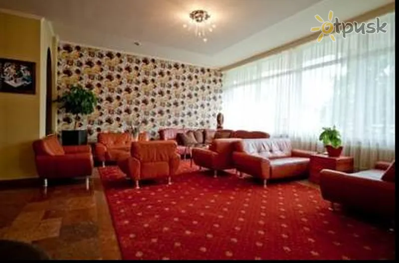 Фото отеля In Hotel 3* Хайдусобосло Венгрия лобби и интерьер