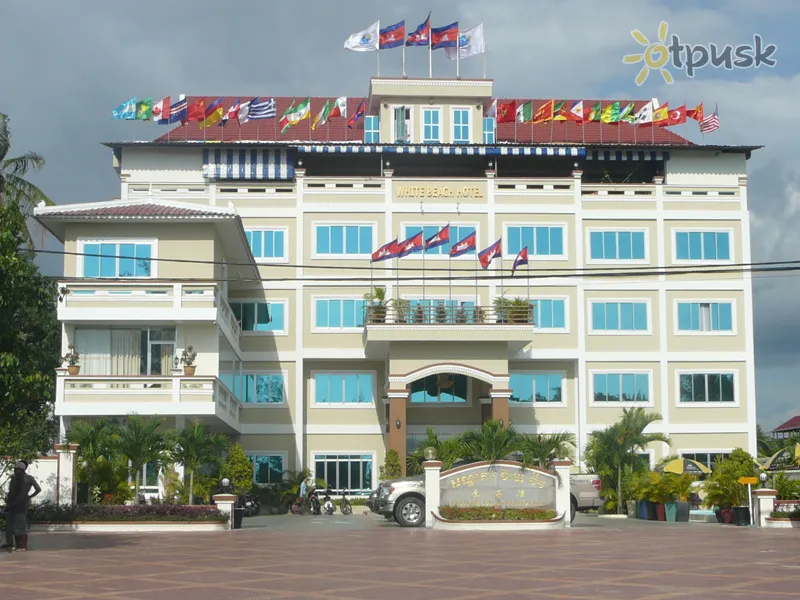 Фото отеля White Beach Hotel 3* Sihanukvila Kambodža ārpuse un baseini