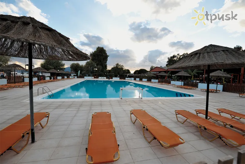 Фото отеля San Agostino Resort Hotel & Bungalows 3* Peloponesas Graikija išorė ir baseinai
