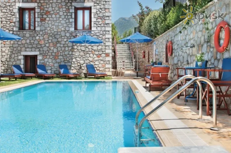 Фото отеля Vip Lounge Resort 4* Peloponesas Graikija išorė ir baseinai