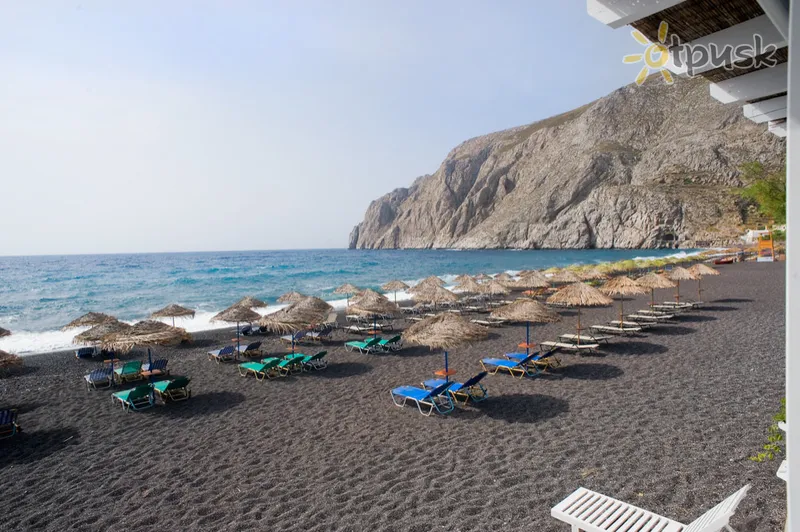 Фото отеля Poseidon Beach Hotel 2* о. Санторіні Греція пляж