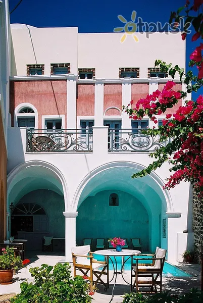 Фото отеля Aigialos Luxury Traditional Houses 5* Santorini Graikija išorė ir baseinai