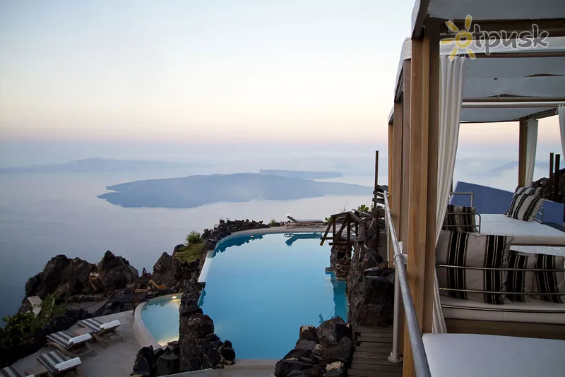Фото отеля Honeymoon Petra Villas 4* par. Santorini Grieķija ārpuse un baseini