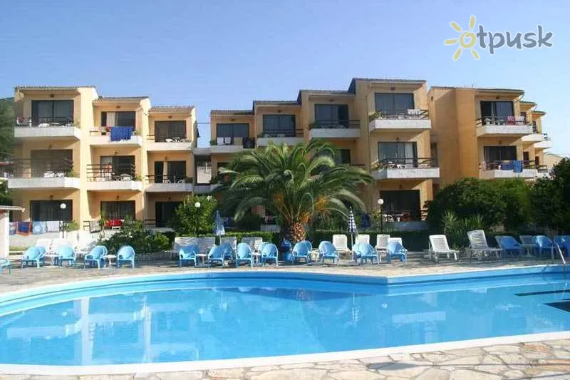 Фото отеля Le Mirage Hotel 2* Korfu Graikija išorė ir baseinai