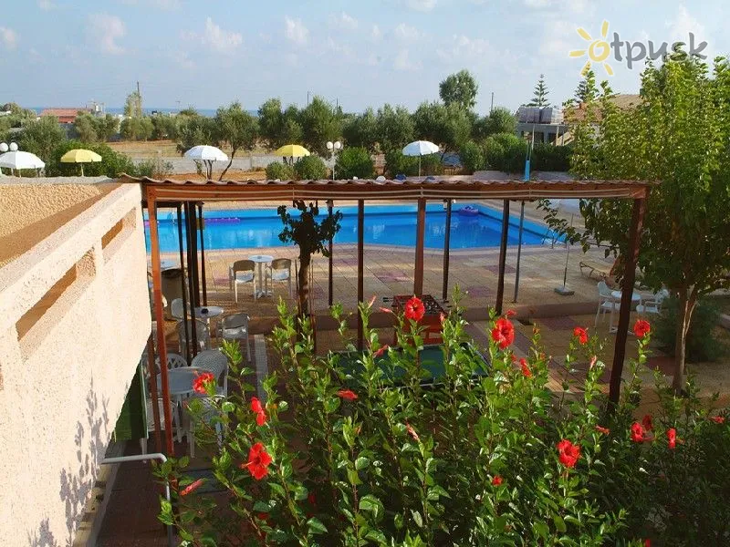 Фото отеля Irini Gouves 2* Kreta – Heraklionas Graikija išorė ir baseinai