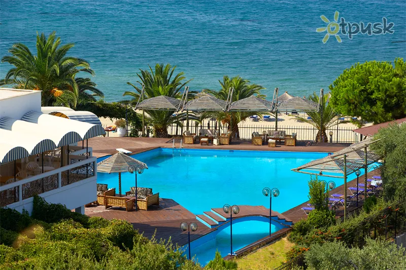 Фото отеля Kamari Beach Hotel 3* Tasas Graikija išorė ir baseinai
