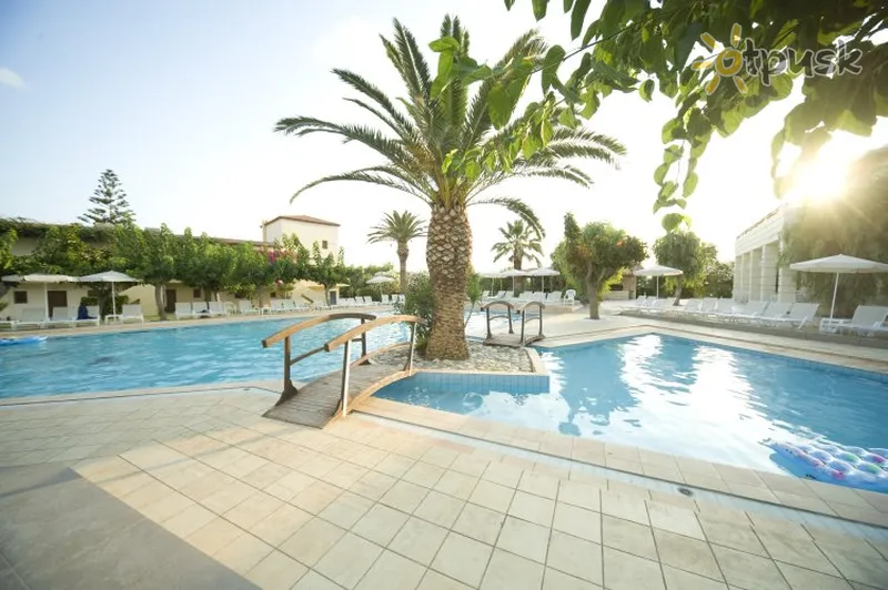 Фото отеля Maravel Hotel 4* Kreta – Retimnas Graikija išorė ir baseinai