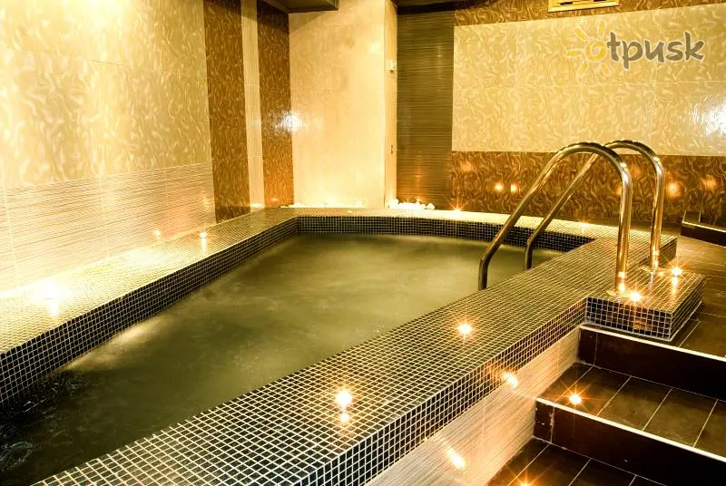 Фото отеля Chateau Rond Suites 3* Аридея Греция