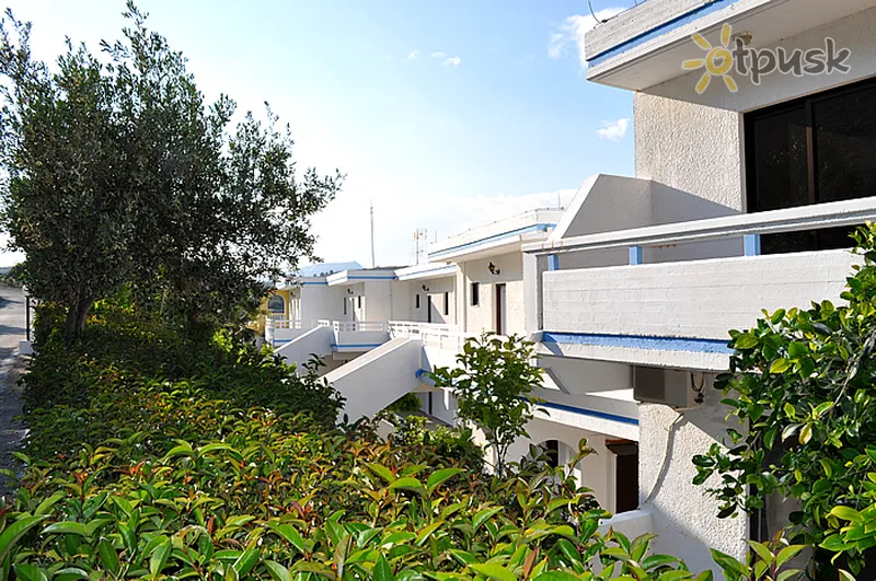 Фото отеля Karavos Apartments 2* о. Родос Греция экстерьер и бассейны