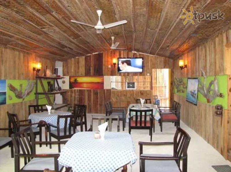 Фото отеля Rip Tide Vacation Inn 3* Мале Мальдіви бари та ресторани