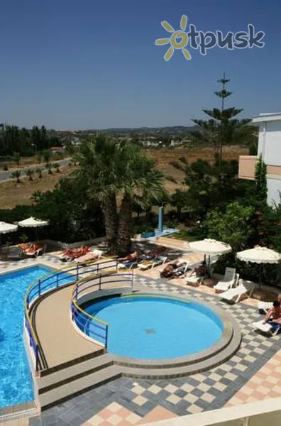 Фото отеля Irinna Hotel Faliraki 3* par. Rodas Grieķija ārpuse un baseini