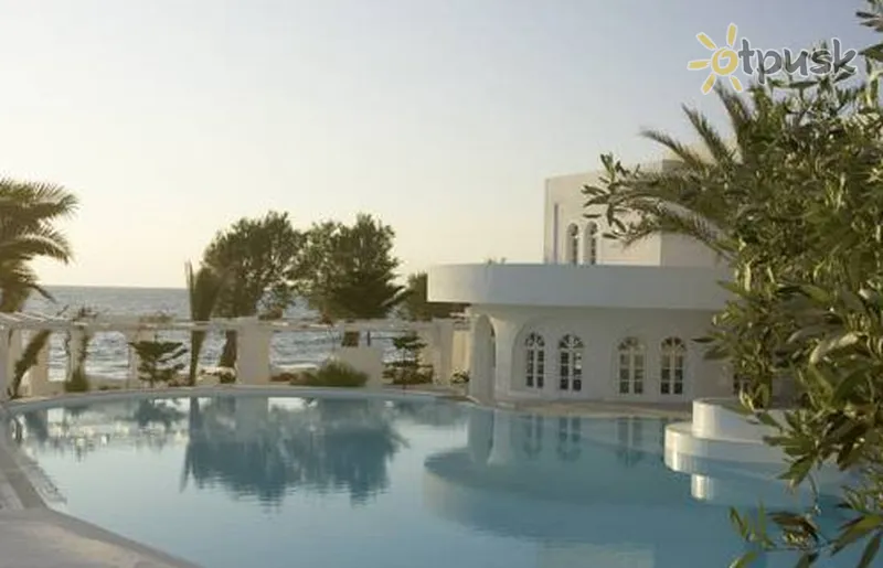 Фото отеля Thalassa Sea Side Resort & Suites 3* о. Санторини Греция экстерьер и бассейны