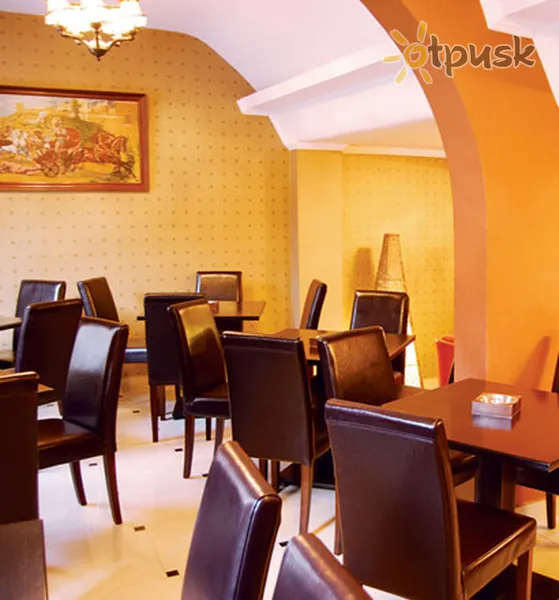 Фото отеля Kosmopolit Hotel 2* Loutraki Grieķija bāri un restorāni