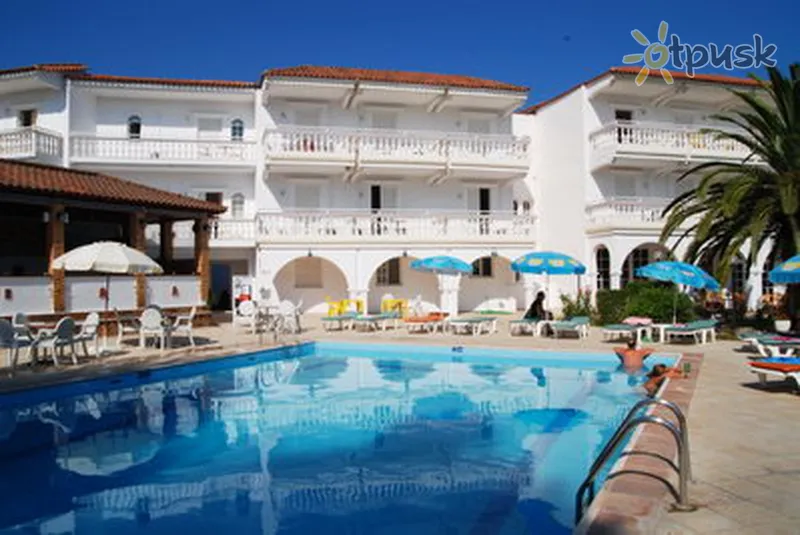 Фото отеля Karras Grande Resort 3* Zakintas Graikija išorė ir baseinai