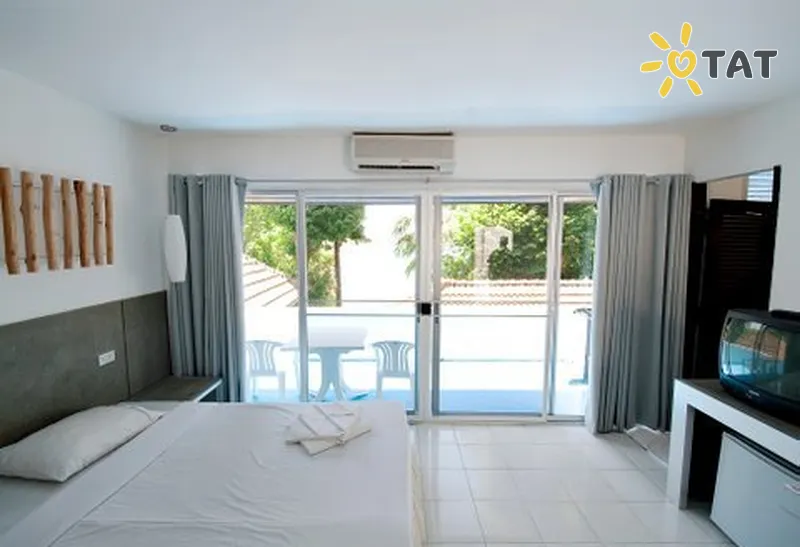 Фото отеля Karon Cliff Contemporary Boutique Bungalows 3* о. Пхукет Таїланд номери
