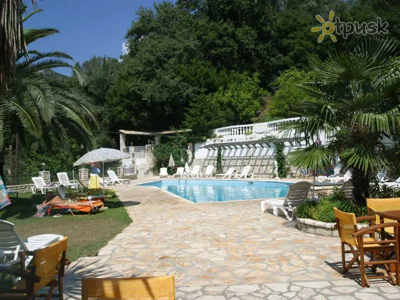 Фото отеля Liapades Beach Hotel & Apartments 3* о. Корфу Греція екстер'єр та басейни