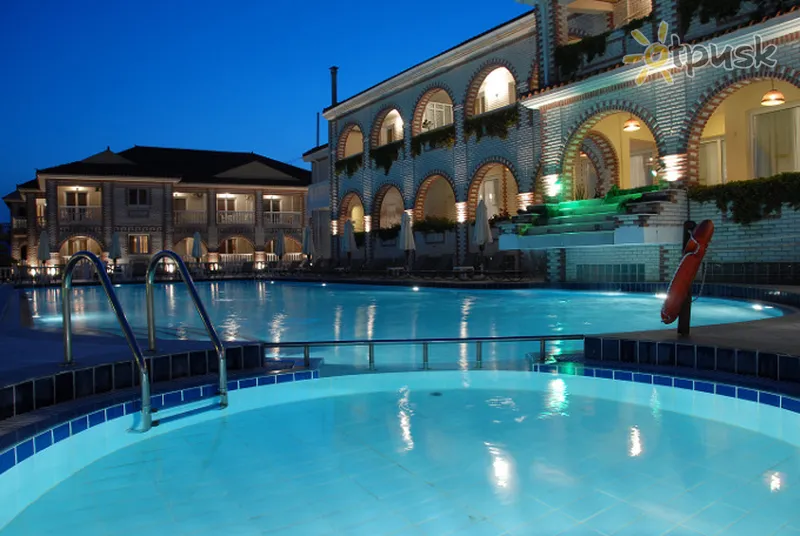 Фото отеля Meandros Boutique 4* Zakintas Graikija išorė ir baseinai