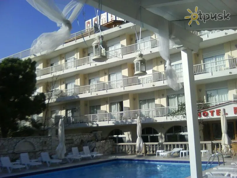 Фото отеля Rodini Beach Hotel 3* Peloponesas Graikija išorė ir baseinai