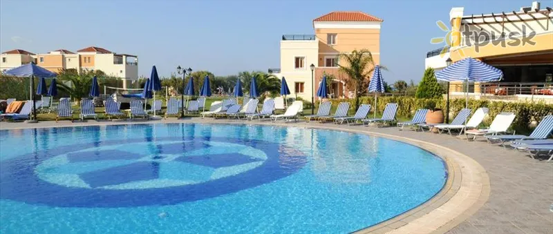 Фото отеля Chrispy World 4* о. Крит – Ханья Греція екстер'єр та басейни