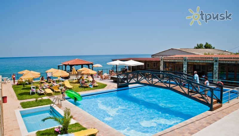 Фото отеля Ekavi Hotel 3* о. Крит – Ретимно Греция экстерьер и бассейны