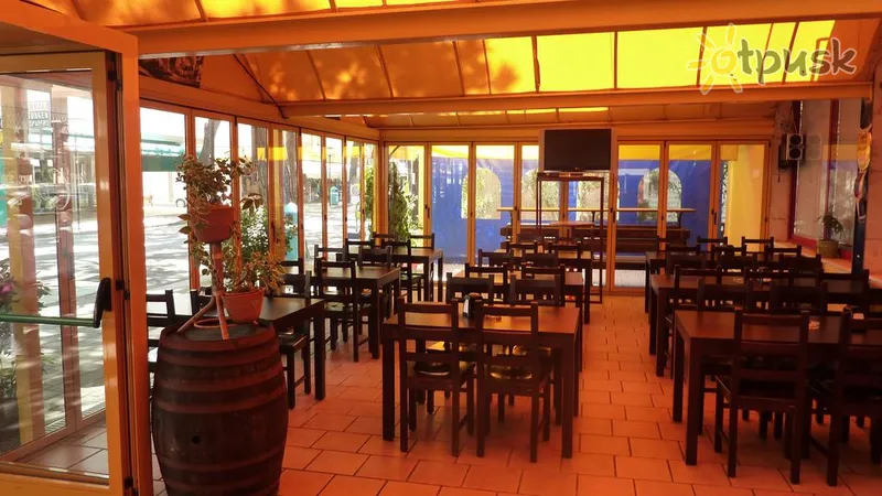 Фото отеля Canova Hotel 3* Lido di Jesolo Itālija bāri un restorāni