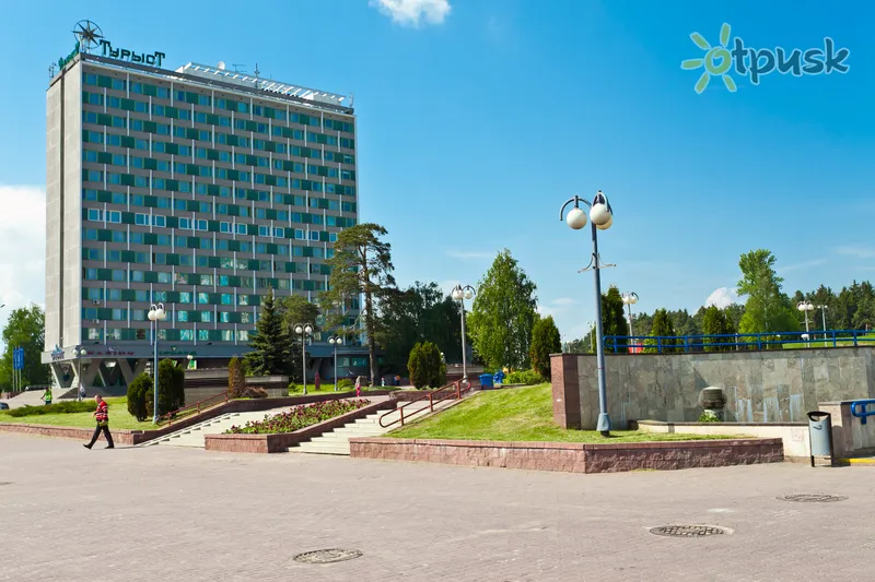 Фото отеля Турист 3* Мінськ Білорусь екстер'єр та басейни