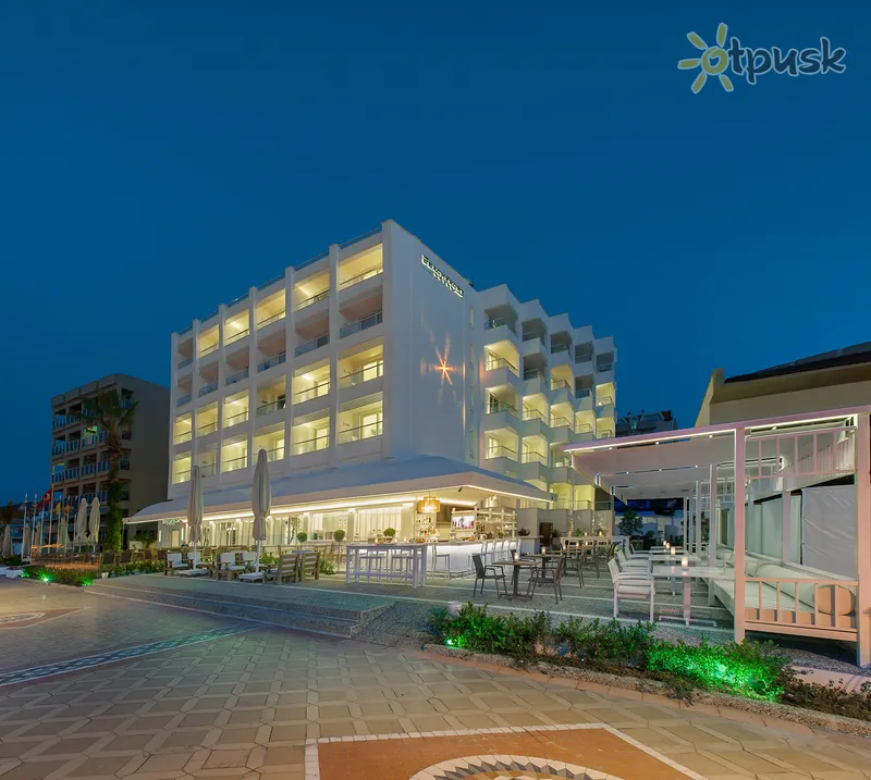 Фото отеля Sunprime Beachfront Hotel 4* Marmarisa Turcija ārpuse un baseini