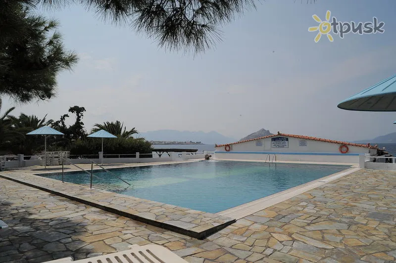 Фото отеля Moondy Bay 3* о. Егіна Греція екстер'єр та басейни