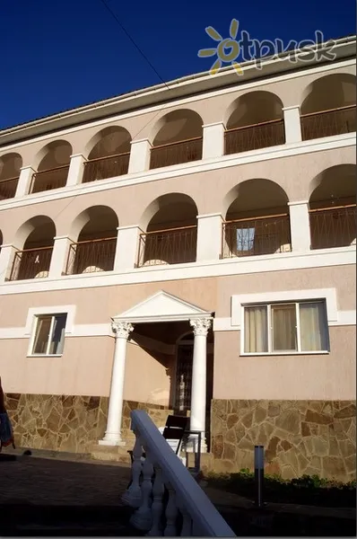 Фото отеля Априори 2* Makšķerēšana Krima ārpuse un baseini