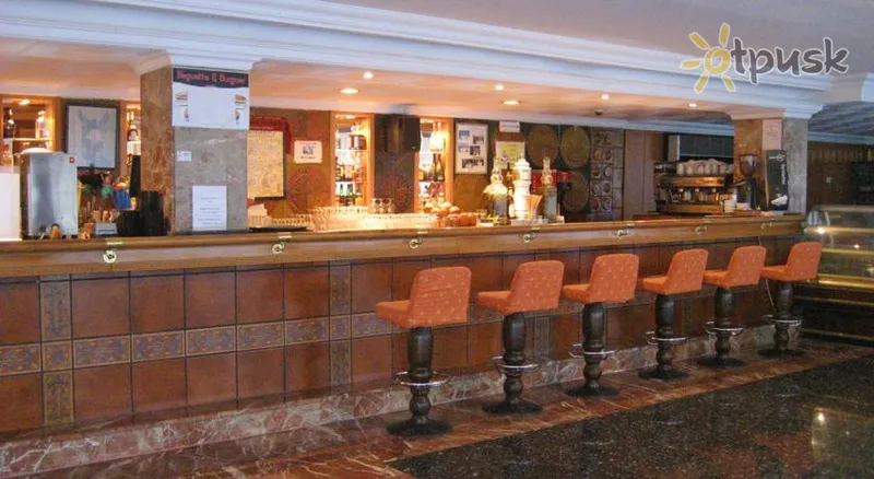 Фото отеля Riutort 3* par. Maljorka Spānija bāri un restorāni