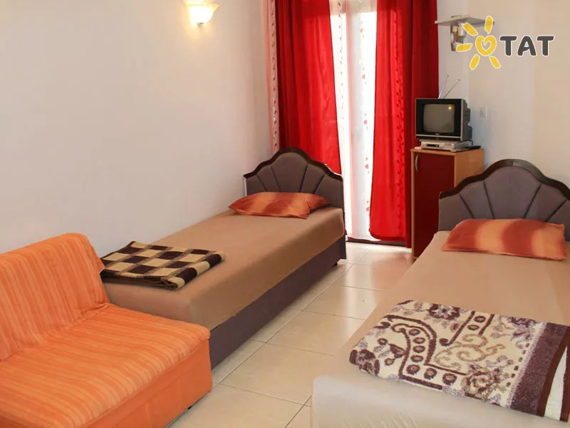 Фото отеля Orange Villa 3* Будва Чорногорія номери