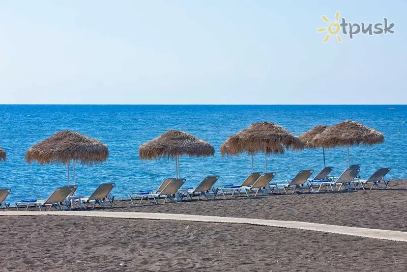 Фото отеля Santo Miramare Resort 4* о. Санторіні Греція пляж