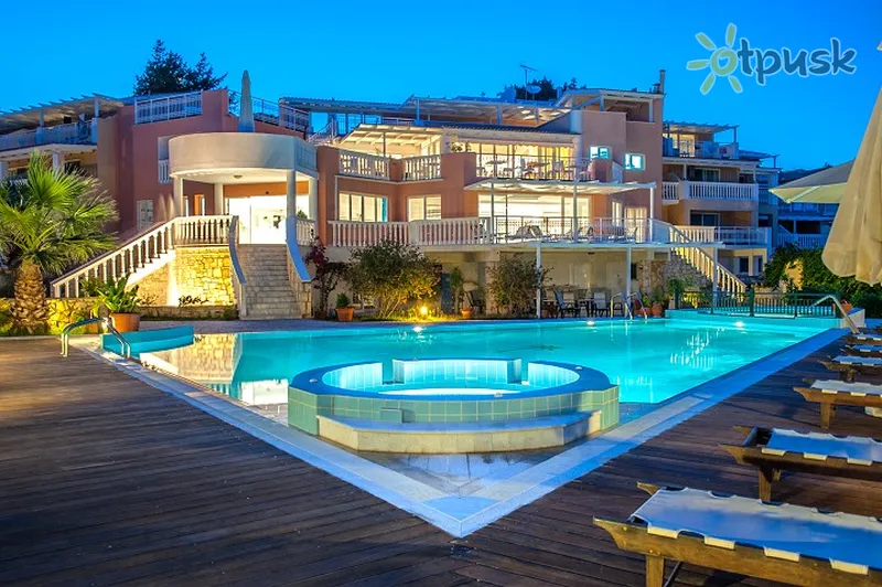 Фото отеля Belvedere Gerakas Luxury Suites 4* о. Закинф Греция экстерьер и бассейны