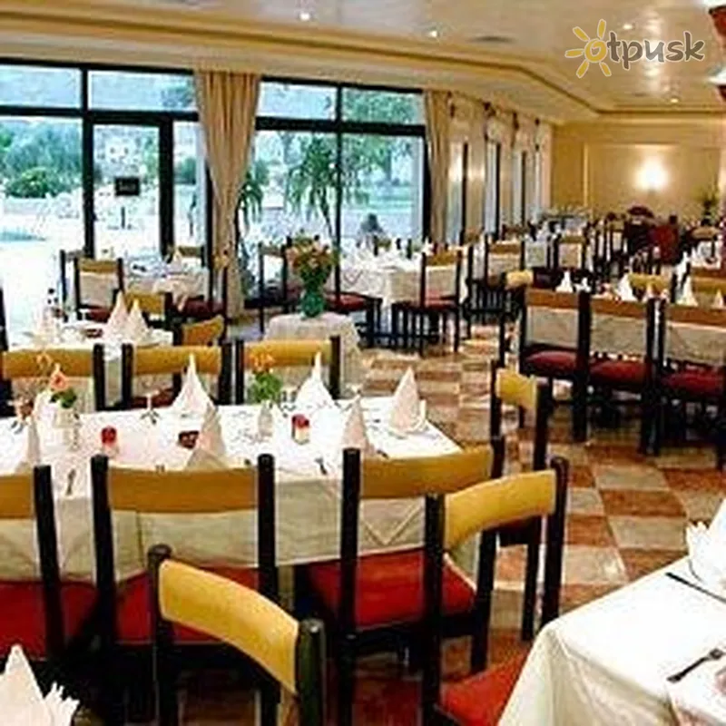 Фото отеля Ouzoud 4* Бені-Меллаль Марокко бари та ресторани