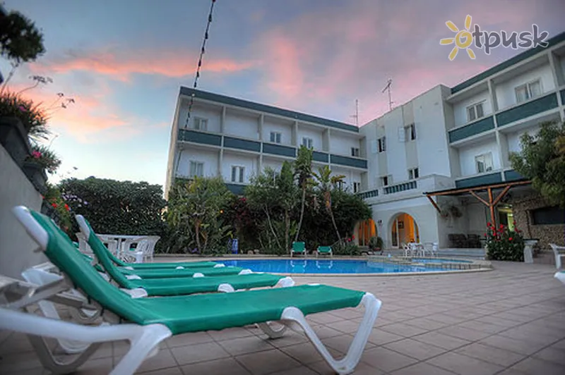 Фото отеля Sea View Hotel 3* Аура Мальта экстерьер и бассейны