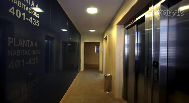 Фото отеля Holiday Inn Express Barcelona City 22 3* Барселона Испания
