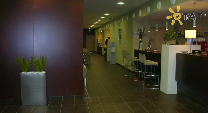 Фото отеля Holiday Inn Express Barcelona Sant Cugat 3* Барселона Испания