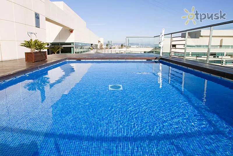 Фото отеля Eurostars Grand Marina 5* Barselona Ispanija išorė ir baseinai