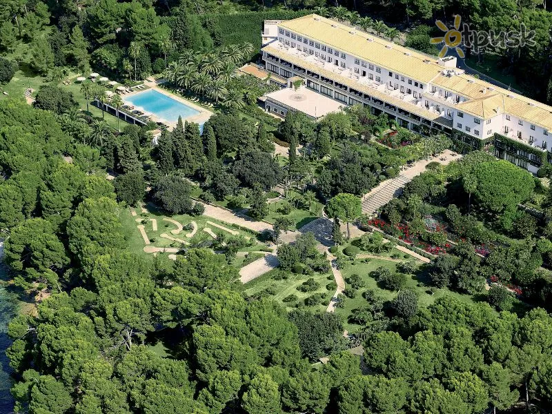 Фото отеля Formentor, a Royal Hideaway Hotel 5* о. Майорка Іспанія екстер'єр та басейни