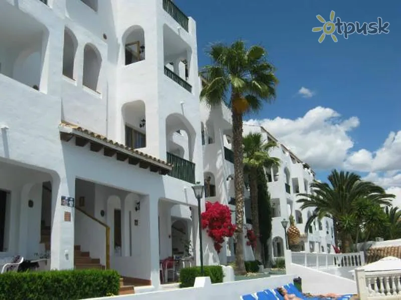 Фото отеля Holiday Center Apartments 3* о. Майорка Іспанія екстер'єр та басейни