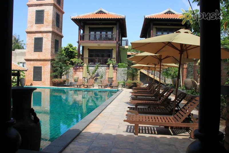 Фото отеля Lotus Village Resort 3* Фантьет Вьетнам экстерьер и бассейны