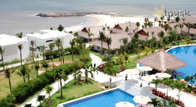 Фото отеля The Cliff Resort & Residences 4* Phan Thiet Vietnamas išorė ir baseinai