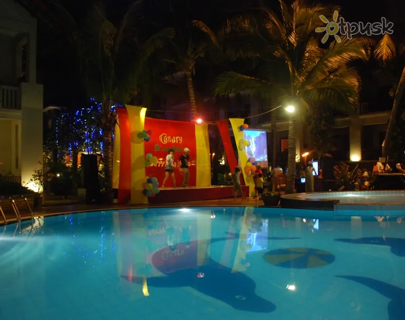 Фото отеля Canary Beach Resort 3* Фант'єт В'єтнам екстер'єр та басейни