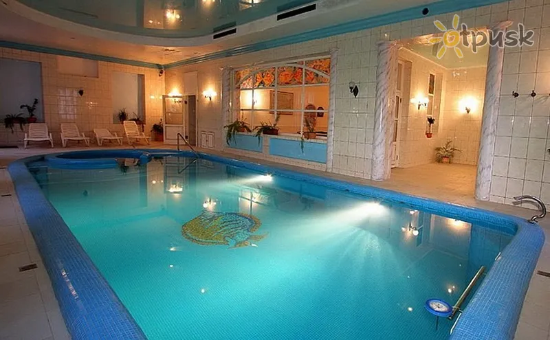 Фото отеля Batthyany Kastelyhotel 3* Хевіз Угорщина екстер'єр та басейни